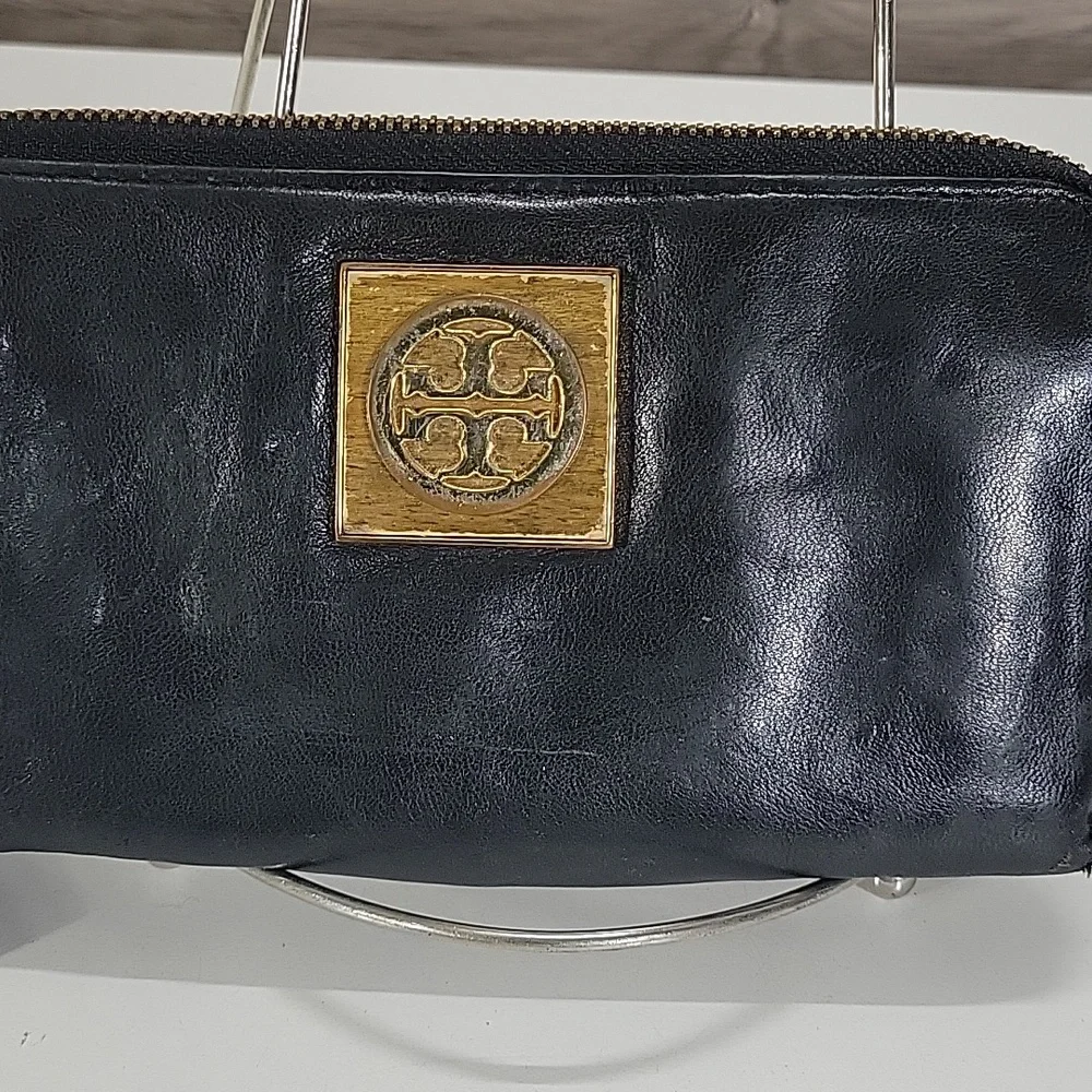 Tory Burch Black Leather Zip Wallet with Gold Logo